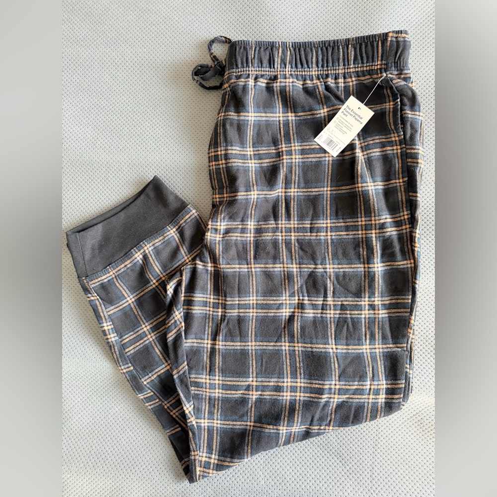 Plaid Men's Flannel Pajama Pants - Picture 2 of 4